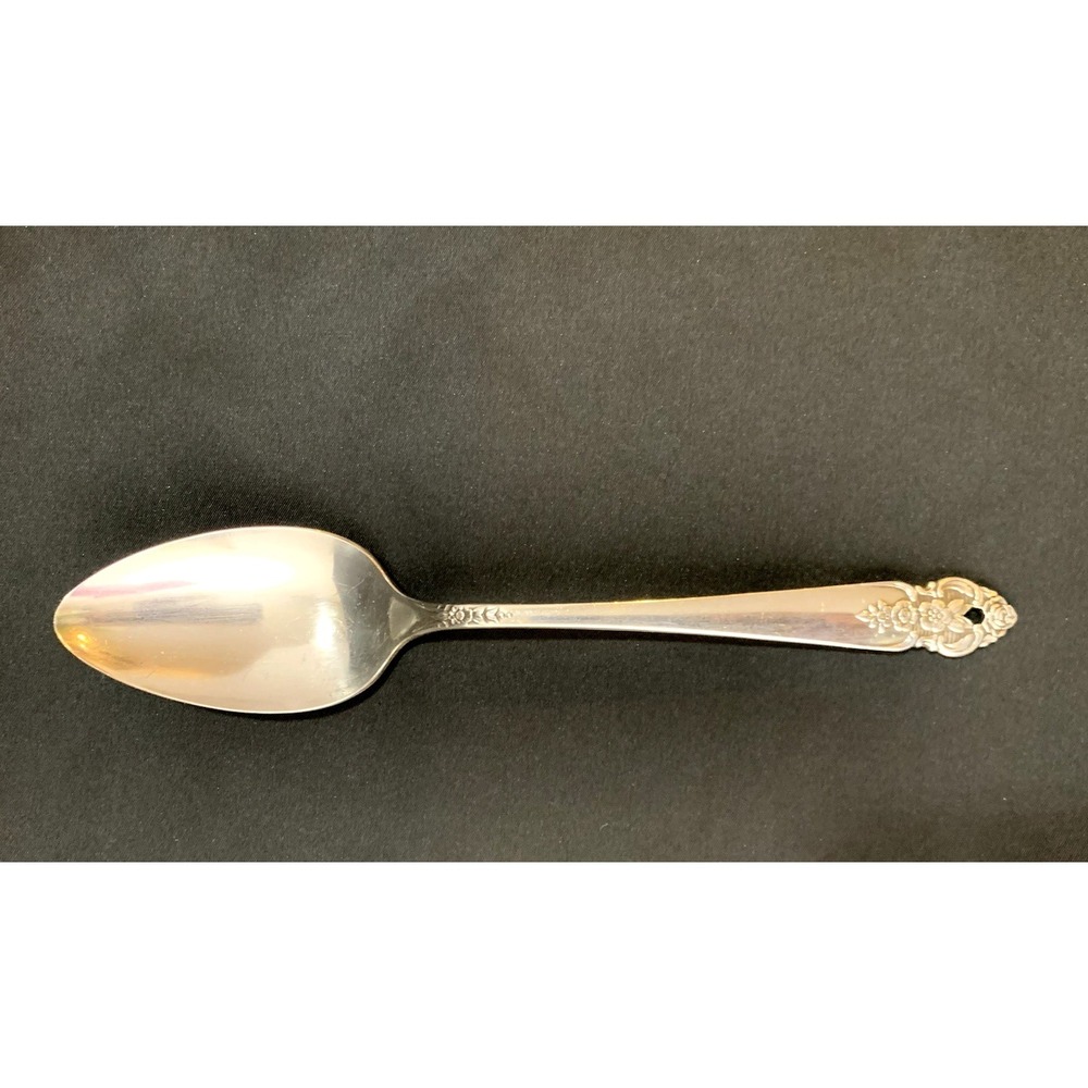 Oneida Prestige "Distinction" Serving Spoon 8 3/8"‎ Silverplate Floral - Picture 6 of 6